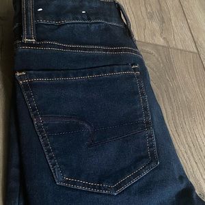 American eagle jeans!